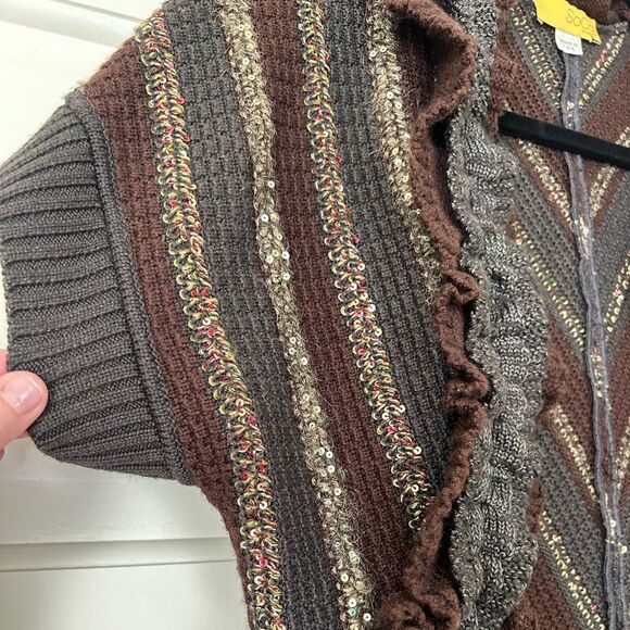 St. John SoCa Striped Cardigan - Picture 10 of 16